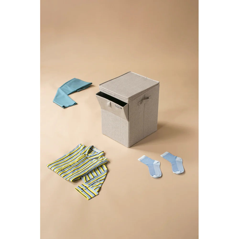 Caja Apilable para Ropa 35 litros Gris - Organiza2